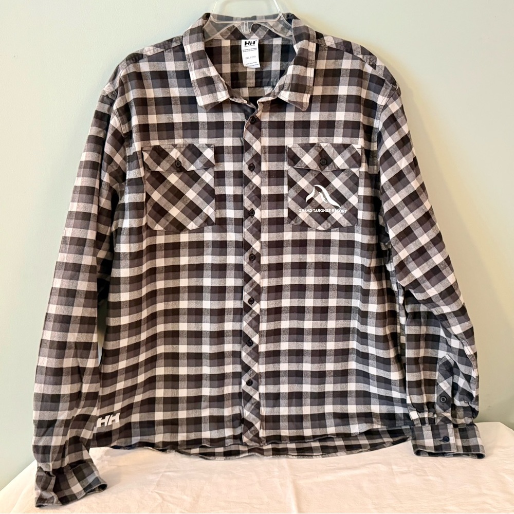 Helly Hansen Men’s Black & Gray Plaid Button-Down Flannel Long Sleeve Shirt